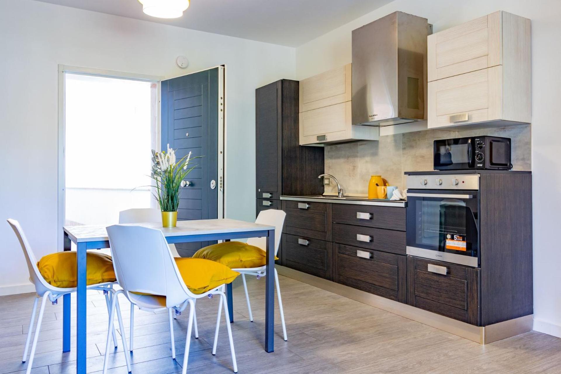 Mustard Apartamento